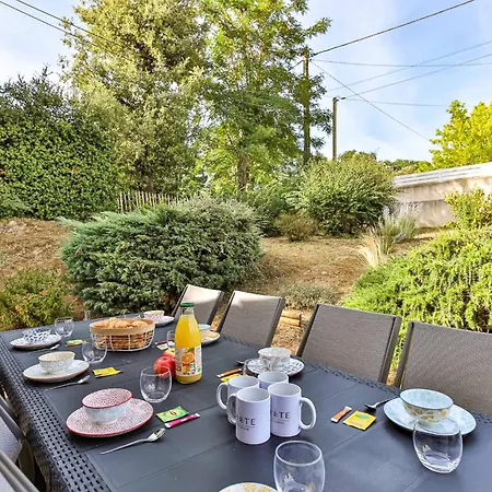 بيت للعطل Le Petit Havre De Paix Longevillai